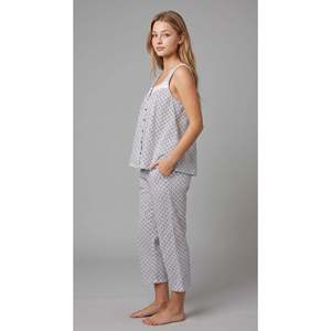 Conjunto de Pijama Evolve X Venus para Mujer, Negro, de Rayón, Estilo Capri, Lindo y Transpirable - Product Image 4