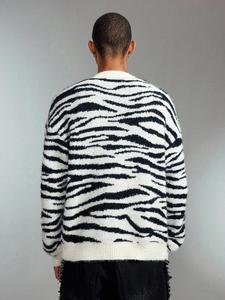 Cardigan da Uomo Personalizzato ODM con Motivi, Collo Tondo, Bottoni Frontali, Maniche Lunghe, Vestibilità Ampia, Casual, Caldo per l'Inverno - Product Image 2