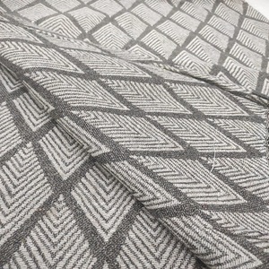 ผ้าห่มโพลีเอสเตอร์ผ้าฝ้ายนุ่มสำหรับตกแต่งบ้านพร้อมด้ายลายตารางและพู่สำหรับผู้ใหญ่ - Product Image 2