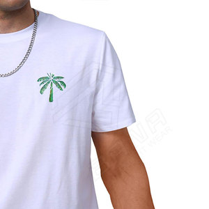 Conjunto corto de algodón personalizado de buena calidad OEM para hombre/conjunto doble para gimnasio Camiseta de algodón para hombre al por mayor con pantalones cortos a juego transpirables - Product Image 4