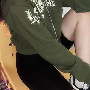 Nueva tendencia Elegante Drop-Shoulder Alta calidad Diseño personalizado Mujeres 100% Tela de algodón Sudadera con capucha recortada - Product Image 4