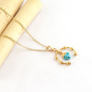 Collar con colgante de aro de turquesa natural, cadena de cable chapada en oro de la piedra de nacimiento, joyería - Product Image 1