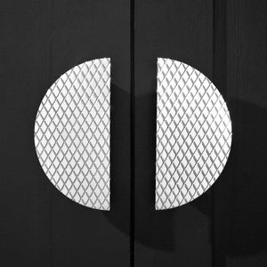 Manija de media luna tradicional de latón macizo para el hogar, cocina, muebles de oficina, herrajes, puerta, cajón, armario, manija de armario 2023 - Product Image 2