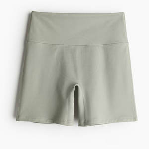 Pantalones cortos deportivos para correr servicio OEM recién llegados pantalones cortos deportivos cómodos de tela para mujer hechos en Pakistán - Product Image 1