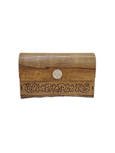 Bolso de Mano Tipo Clutch de Madera Estilo Bohemio con Grabado Artístico y Cadenas, Accesorio de Moda para Festivales, Eventos y Atuendos Creativos - Product Image 5