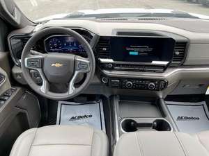 FORD F 350 2024 USADO - Product Image 3