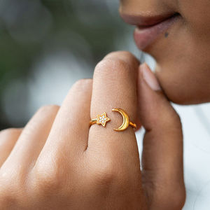 Bague ajustable de style vintage en argent/alliage/laiton/argent allemand, bijoux fantaisie, bague plaquée or, sertie de pierres pour les fêtes - Product Image 1