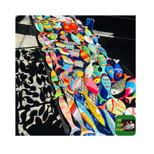 Jouet de poisson en bois fabriqué à la main en forme de poisson contreplaqué coloré parfait pour les enfants décoration artisanat affiche ou collections de boutique de cadeaux - Product Image 1