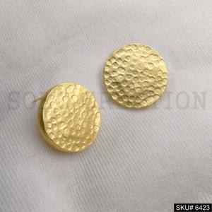 Pendientes de tuerca de latón chapados en oro a la moda, joyería de declaración de estilo redondeado para aniversarios cristianos SKU6423 - Product Image 1