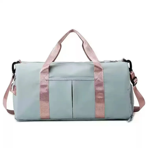 Sac de sport de grande capacité avec poche séparée sèche et humide Sac de sport à logo personnalisé avec fermeture à glissière Style tendance - Product Image 3