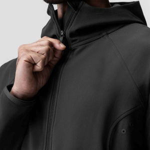 Chaqueta Cortavientos Impermeable Ligera y Cómoda con Capucha para Hombre y Mujer, Diseño OEM Personalizable con Logotipo Frontal para la Temporada de Invierno - Product Image 3