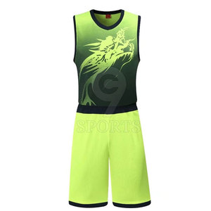 Ensemble d'uniformes de basket-ball pour hommes avec maillot à séchage rapide et short assorti - Product Image 1