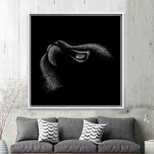 ภาพพิมพ์บนผ้าใบลายแมวสมัยใหม่: ของตกแต่งผนังสีดำสุดหรู พร้อมกรอบสีขาว - Product Image 1