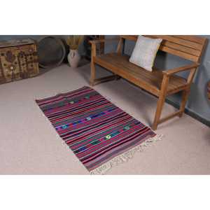 Petit tapis vintage 2,6 x 4,2 pieds, tapis turc à carreaux rouges - Product Image 1