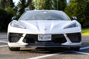 Chevrolet Corvette Stingray Coupé 2024 d'occasion, TrackCrafted, AeroPerfected, PowerSharpened, CurveDominant, SpeedTuned, cuir - Product Image 2