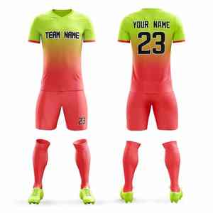 Ensemble complet d'uniformes de football sur mesure pour hommes, de haute qualité, pour équipe de football adulte, maillots de football, uniforme de football, 100% - Product Image 6