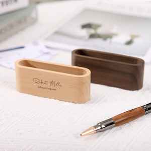 Tarjetero de Madera de Alta Calidad |   Estuche para Tarjetas Bancarias de Madera Natural Sólida |   Almacenamiento de Tarjetas Minimalista Hecho a Mano - Product Image 3