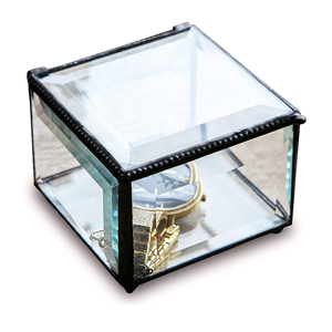 Coffret de rangement géométrique en laiton doré décoratif vintage carré en verre Set 2 Pcs Bijoux Bibelot Anneau Boucle d'oreille Présentoir de table - Product Image 2