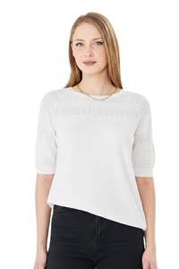 Blusa de punto calado de manga corta para mujer - Suéter de primavera con cuello redondo y diseño hueco - Top de punto de ganchillo suave y transpirable para damas - Product Image 2