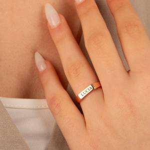 Anillo con nombre personalizado, joyería grabada para mujeres y hombres, regalo único, uso diario, diseño elegante y significativo, símbolo de amor, arte - Product Image 3