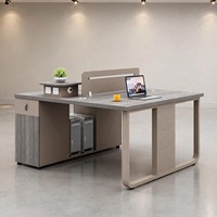 Bureau de travail double pour 2 personnes avec écran de séparation, prises électriques et pieds en métal – Poste de travail pour équipe