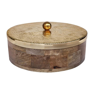 Boîte à roti en bois de manguier artisanal avec couvercle en métal, plat en bois de qualité supérieure pour le chapati, plat chaud pour servir sur la table à manger, en vente - Product Image 6