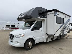 Autocaravana de lujo más vendida con nevera, casa móvil en venta - Product Image 2