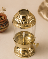 Lampe à huile en laiton et verre, artisanale et durable, lanterne vintage, lampe à pétrole décorative pour Noël, Pâques, maison et usage religieux