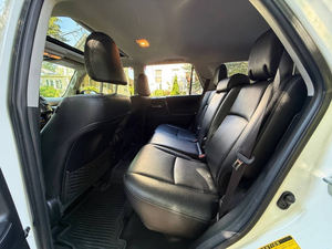 2019 usado To-yo-ta 4_Run_ner Limited Nightshade 4WD - Product Image 3