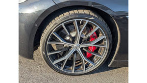 2024 Usado, Caja de Cambios Automática, Motor Turbo, Tracción en las Cuatro Ruedas, Tapicería de Cuero Claro, Sin Accidentes y Listo para Enviar - Product Image 4