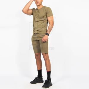 Venta al por mayor personalizado de los hombres de verano de dos piezas de algodón de manga corta Camiseta y conjuntos de pantalones cortos conjunto para los hombres OEM ODM logotipo personalizado de dos piezas traje - Product Image 3