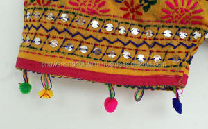 Pantalones cortos informales Phulkari para mujer de talla grande, diseño de cintura alta bordado a mano, cierre de cordón de lentejuelas, ajuste holgado, patrón caliente - Product Image 6