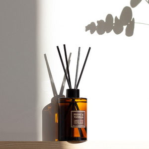 Daily Comma Amber 200ml 1+1 Glass <b>Reed</b> <b>Diffuser</b> <b>Bottle</b> Set Fragrant Home Decor with Free <b>Diffuser</b> Tray Included - Product Image 5