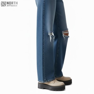 Pantalones vaqueros desgastados holgados azules acampanados de diseñador de lavado de moda para mujer superventas pantalones vaqueros de pierna salvaje para mujer - Product Image 5