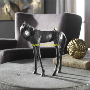 Offre Spéciale Figurines Jack modernes en métal doré Ensemble de 2 Sculptures décoratives Accents de table contemporains pour décor d'étagère de bureau à domicile - Product Image 6