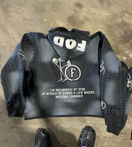 Streetwear fabricant personnalisé Écusson de broderie en éponge française Acid Washed Boxy Cropped Rhinestone Hoodie pour hommes - Product Image 2