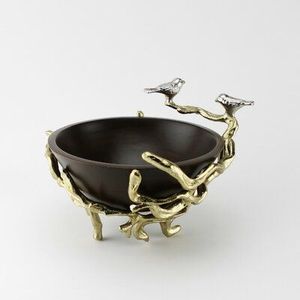 Bol à chocolat en métal unique avec détails de style antique pour un service de dessert sophistiqué et une présentation décorative - Product Image 6