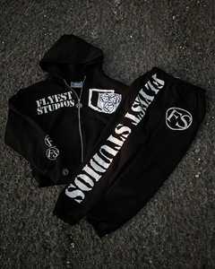 Survêtement de sororité grecque, ensemble de jogging et sweat à capuche rouge personnalisé, tenue Streetwear à la mode, vêtements de sport décontractés pour hommes et femmes - Product Image 3