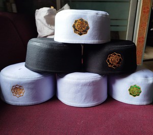 Precio de fábrica directo Sombrero de adoración islámica Sudeste asiático Malasia Sombrero de barco musulmán. - Product Image 6