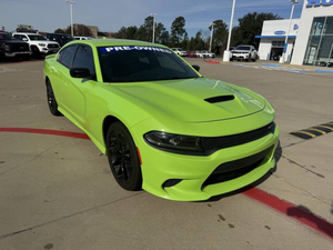 Dodge Charger GT 4 portes berline 2023 d'occasion propre disponible à la vente - Product Image 3