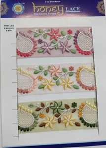 Lujoso ribete de encaje de diseñador para moda de alta gama y ropa nupcial Patrones intrincados Detalles elegantes para ropa Bodas - Product Image 5