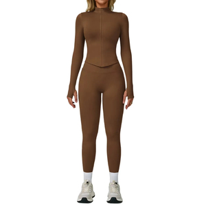 Conjunto Deportivo de 2 Piezas para Mujer, Talla Grande, Transpirable, con Logotipo Frontal, Diseño sin Costuras - Product Image 1