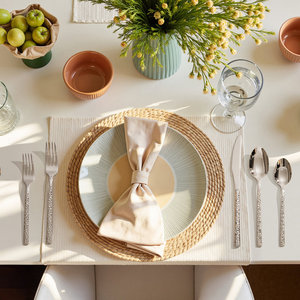 Juego de cubiertos de acero inoxidable plateado de diseño elegante, tenedores, cucharas, cuchillos, cubiertos, juego de cubiertos de acero con espejo de la India 2025 - Product Image 4