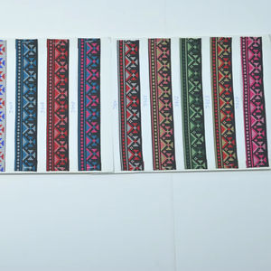 ผ้าแจ็คการ์ดปักลายลูกไม้สไตล์แฟนซีสำหรับการออกแบบเสื้อผ้าตามสั่งแบบดั้งเดิม - Product Image 1