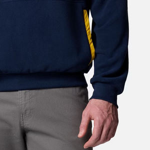 Sweat à capuche pour homme à manches longues pour l'hiver, service OEM de haute qualité, design avec poches latérales et cordons de serrage réglables - Product Image 4