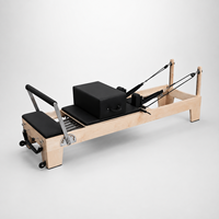 Tempat Tidur Pilates Reformer Berbingkai Kayu Maple Amerika Utara yang Kokoh dengan Pulley yang Dapat Disesuaikan untuk Studio Pilates dan Latihan di Rumah