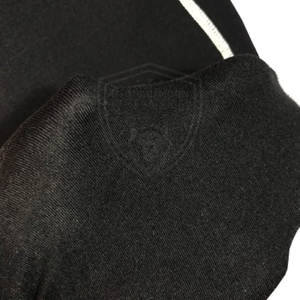 Protège-éruption Slim Fit pour adultes avec tissu rafraîchissant et séchage rapide Tech Stretch Fit Rash Guard Top pour les activités de piscine - Product Image 6