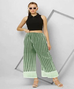 Ropa Vestidos de mujer Confeccionados para niñas Trajes para niños Terciopelo blanco Vintage Ropa de fiesta corta Venta al por mayor Bottoms étnicos Boutique - Product Image 3