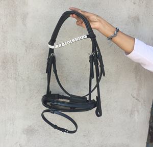 Bride de cheval de haute qualité avec des bandes de sourcils fantaisie Prix du fabricant pour l'équitation en Inde - Product Image 1