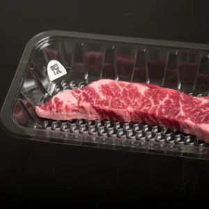 Plateau PET Taiwan Moisture-Lock pour contenir de la viande fraîche - Product Image 1